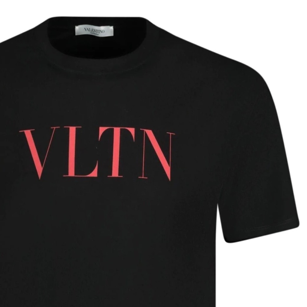 VALENTINO VLTN T-SHIRT BLACK & RED‎ - Picture 3 of 3